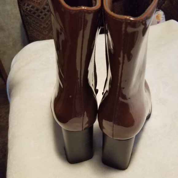 Bamboo over the ankle Boots - Picture 5 of 5